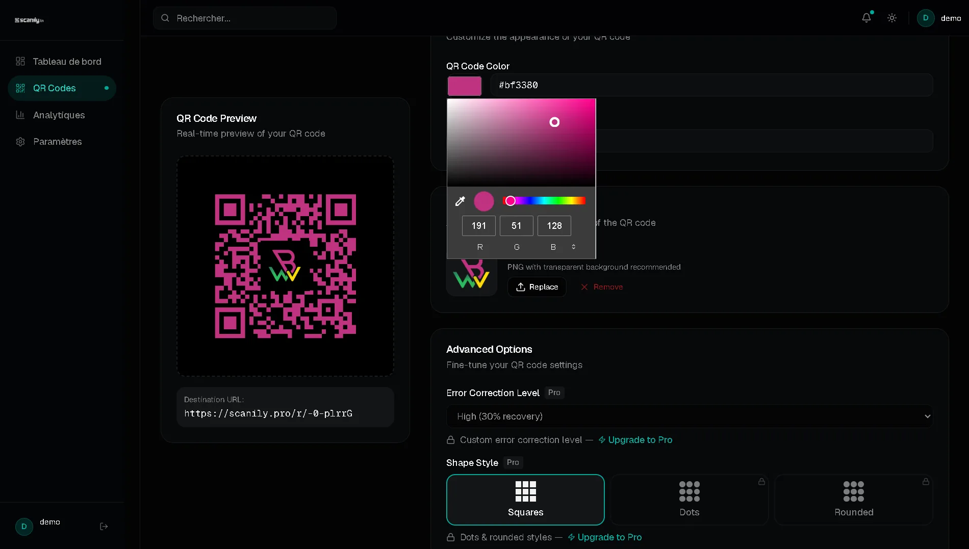 Écran de personnalisation : sélecteur de couleur ouvert sur un rose, logo incrusté au centre du code, styles de points marqués d'un cadenas.